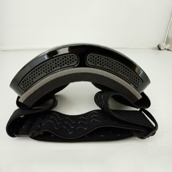 Custom UV 400 anti fog photochromatic ski goggles - Image 4