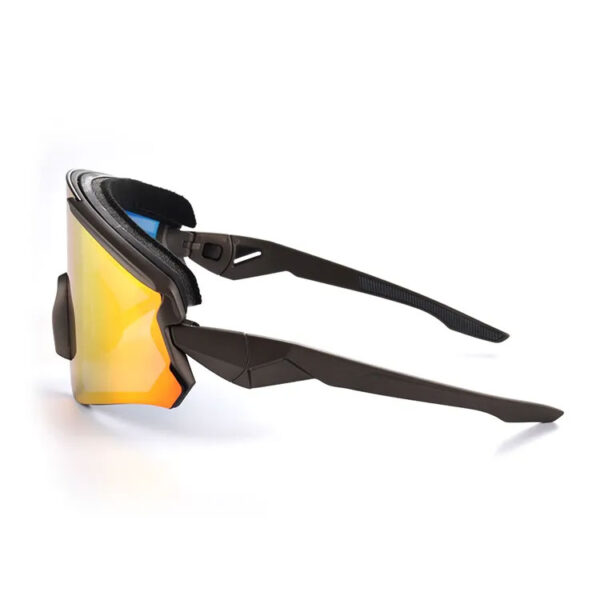 Best sunglasses for outdoor sports variable color lens OTG - Image 3