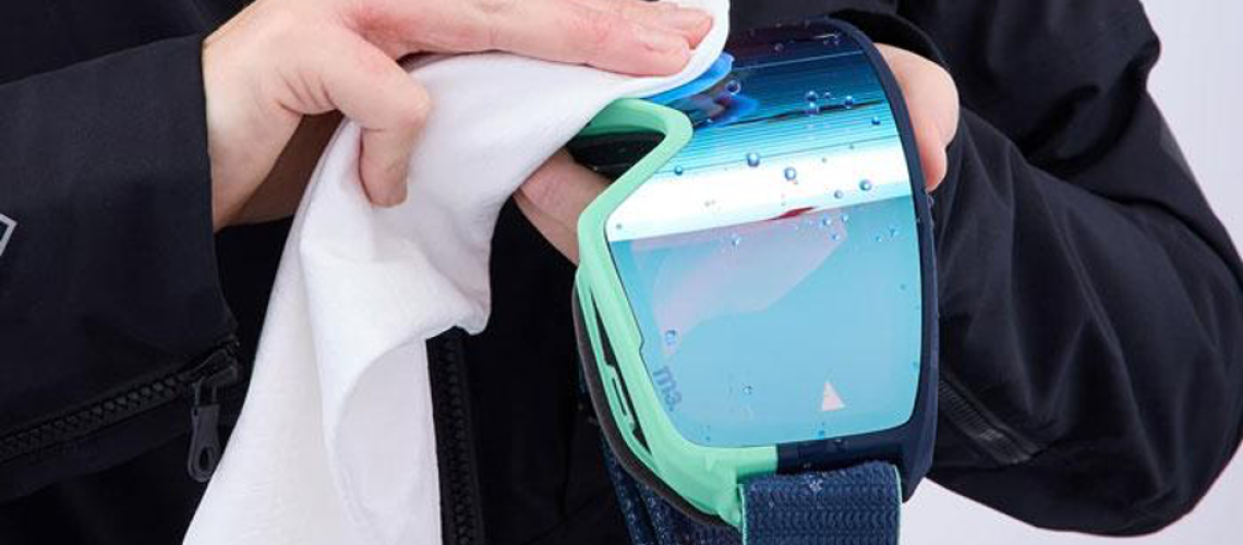 How to Clean Motocross Goggles
